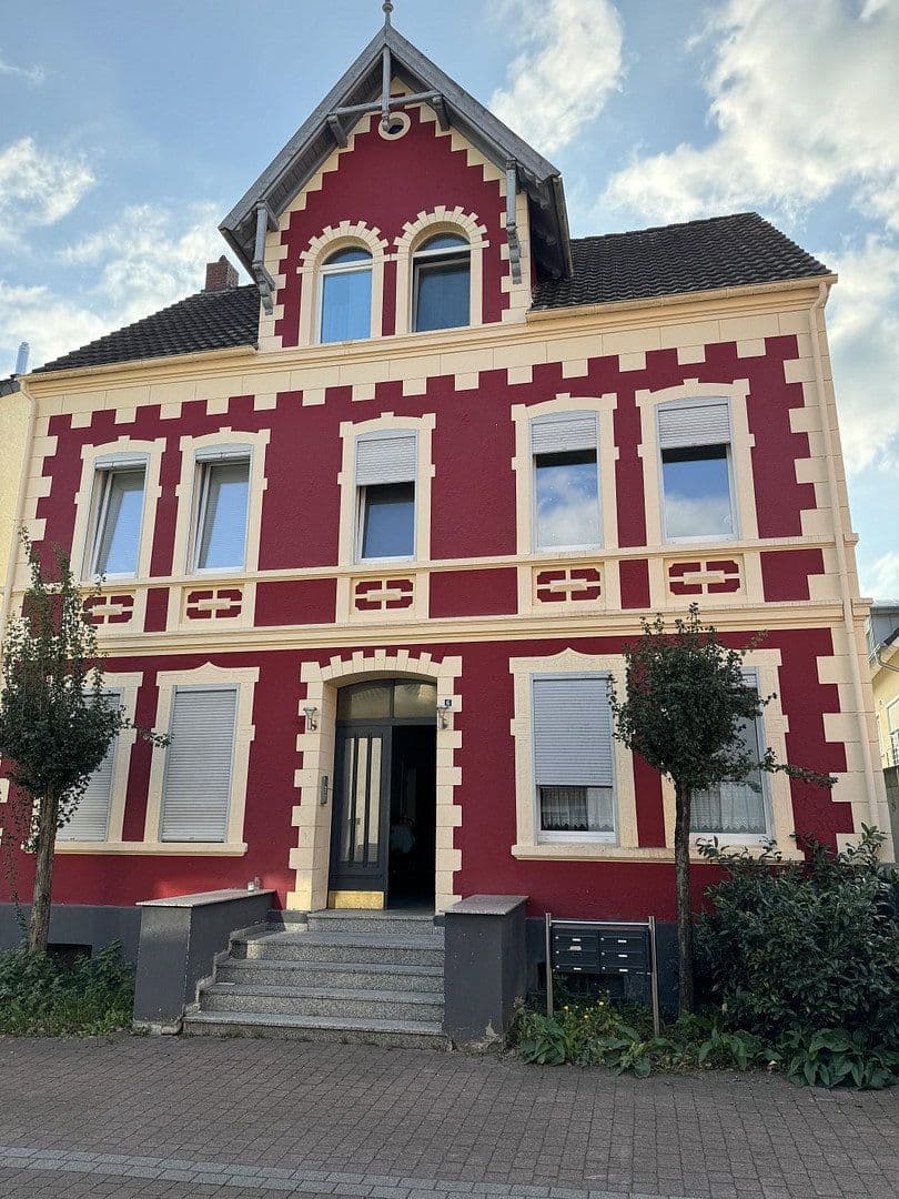 Predaj domu 365 m², pozemok 392 m², Waldstraße.6, Bad Lippspringe, Severné Porýnie - Westfálsko Predaj domu 365 m², pozemok 392 m², Waldstraße.6, Bad Lippspringe, Severné Porýnie - Westfálsko