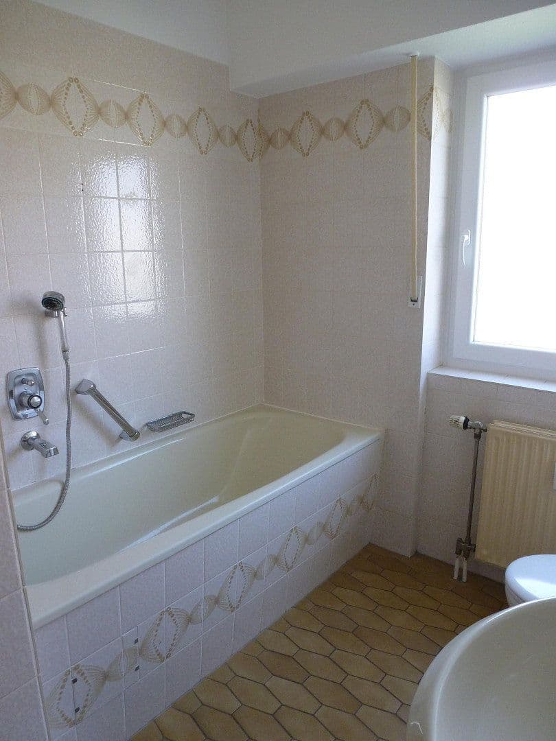 Predaj bytu 4-izbový 93 m², Franz-Sester-Str. 44, Euskirchen, Severné Porýnie - Westfálsko Predaj bytu 4-izbový 93 m², Franz-Sester-Str. 44, Euskirchen, Severné Porýnie - Westfálsko