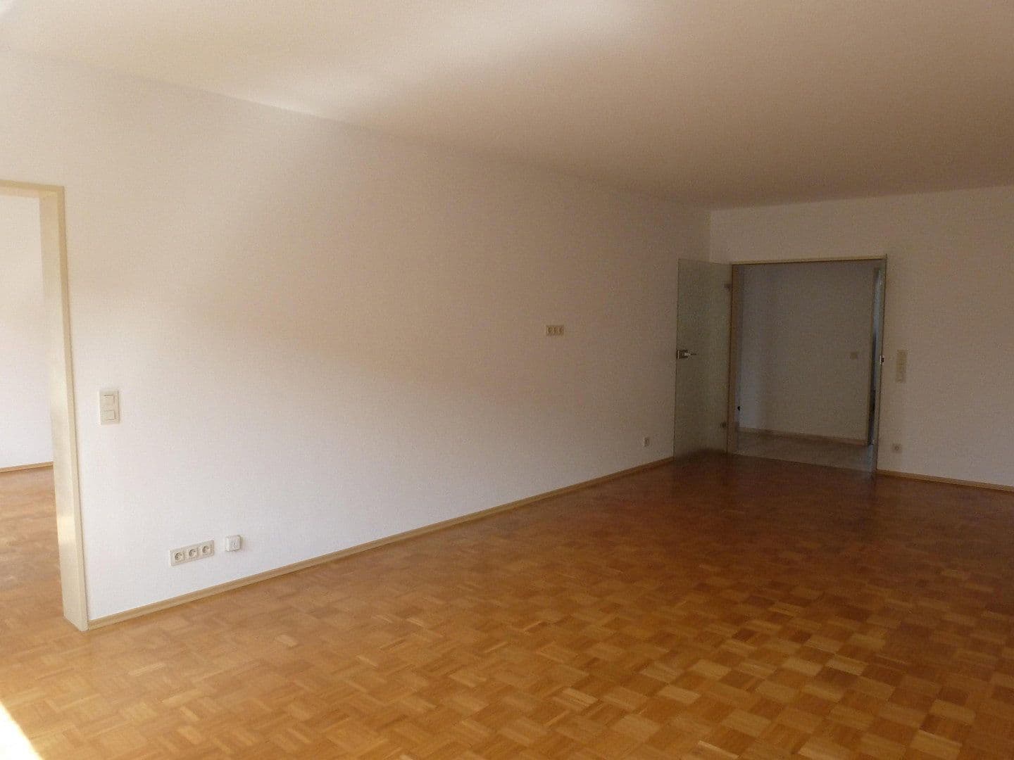 Predaj bytu 4-izbový 93 m², Franz-Sester-Str. 44, Euskirchen, Severné Porýnie - Westfálsko Predaj bytu 4-izbový 93 m², Franz-Sester-Str. 44, Euskirchen, Severné Porýnie - Westfálsko
