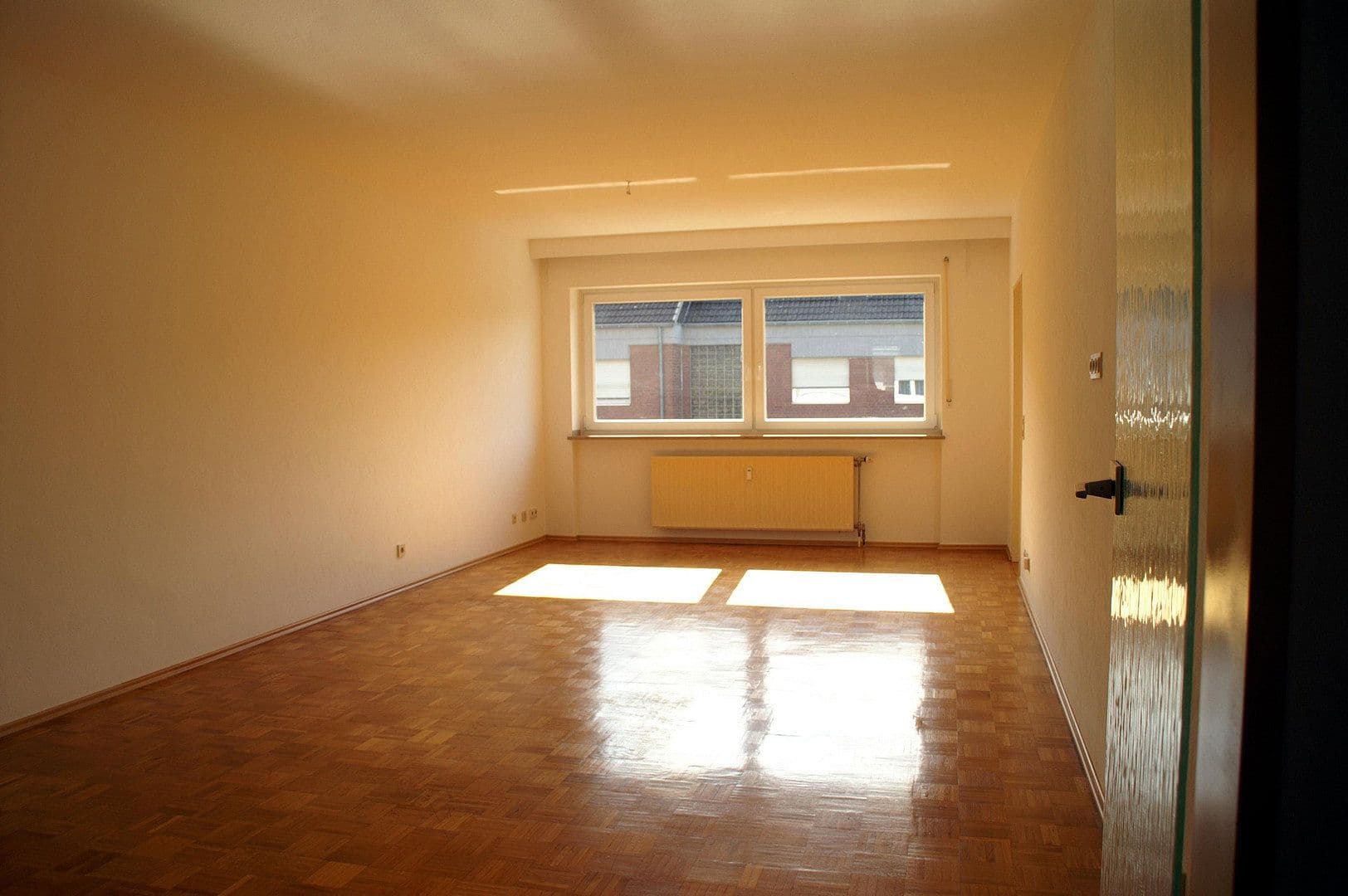 Predaj bytu 4-izbový 93 m², Franz-Sester-Str. 44, Euskirchen, Severné Porýnie - Westfálsko Predaj bytu 4-izbový 93 m², Franz-Sester-Str. 44, Euskirchen, Severné Porýnie - Westfálsko