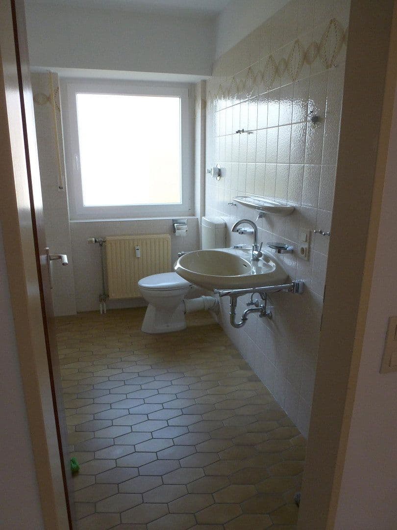 Predaj bytu 4-izbový 93 m², Franz-Sester-Str. 44, Euskirchen, Severné Porýnie - Westfálsko Predaj bytu 4-izbový 93 m², Franz-Sester-Str. 44, Euskirchen, Severné Porýnie - Westfálsko