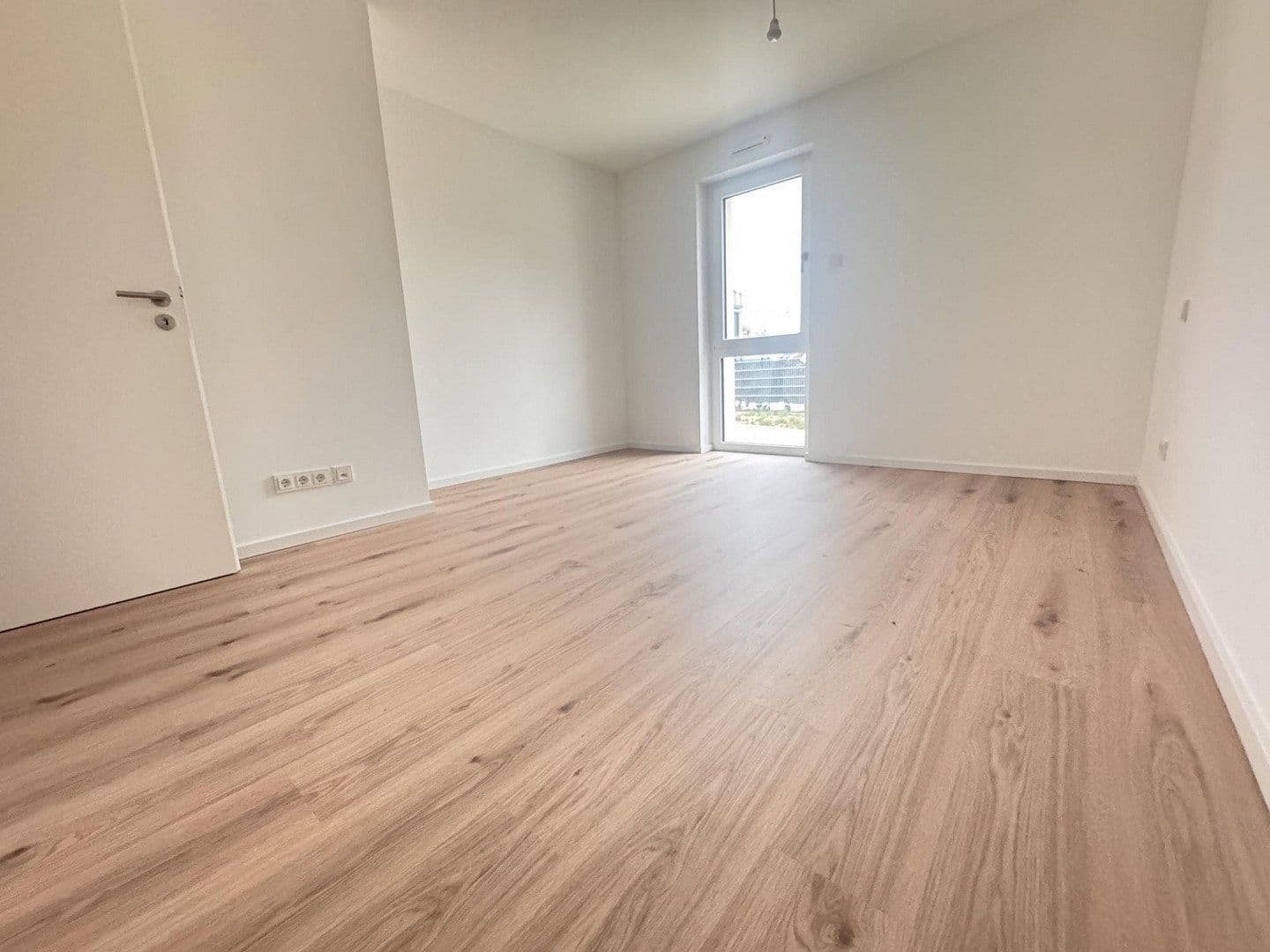 Prenájom bytu 2-izbový 65 m², Kreuzsteinstraße 7-9, Nürnberg, Bavorsko Prenájom bytu 2-izbový 65 m², Kreuzsteinstraße 7-9, Nürnberg, Bavorsko