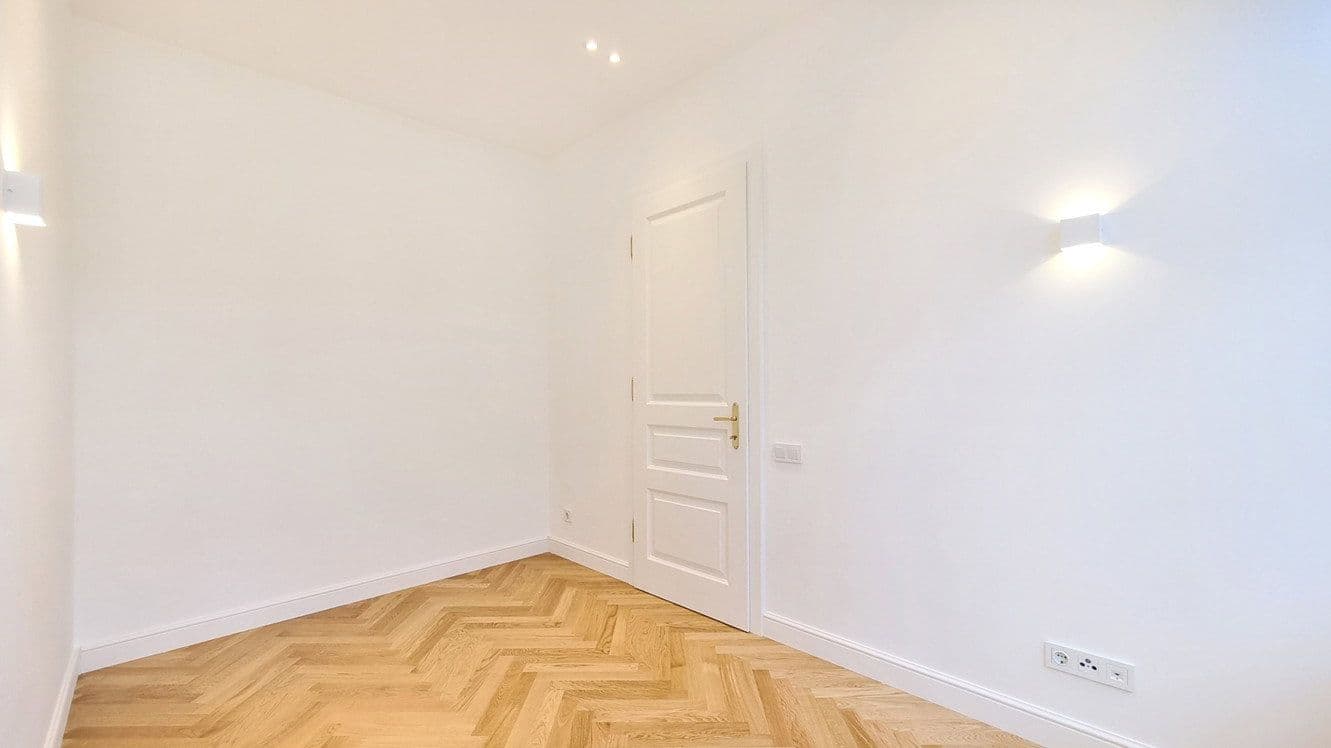 Predaj bytu 3-izbový 70 m², Wien, Viedeň Predaj bytu 3-izbový 70 m², Wien, Viedeň