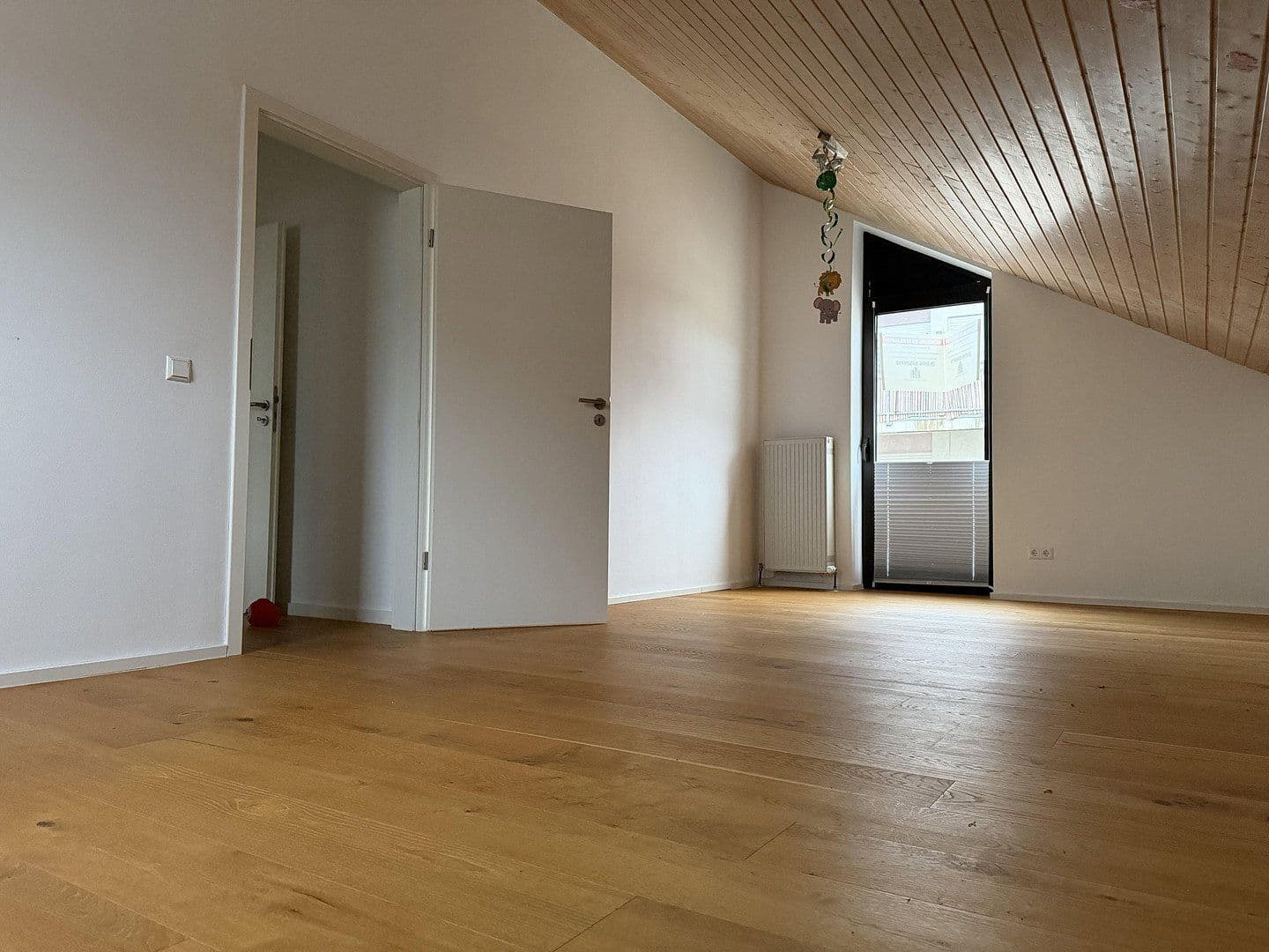 Predaj bytu 3-izbový 150 m², Möckmühl, Bádensko-Wurttembersko Predaj bytu 3-izbový 150 m², Möckmühl, Bádensko-Wurttembersko