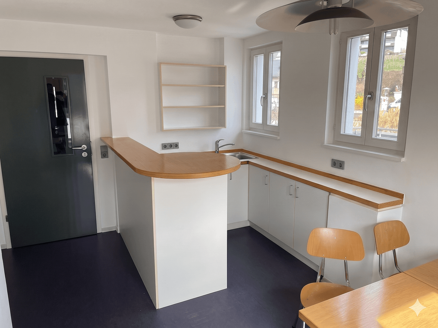 Prenájom kancelárie 530 m², Klingleweg 8, Meersburg, Bádensko-Wurttembersko Prenájom kancelárie 530 m², Klingleweg 8, Meersburg, Bádensko-Wurttembersko