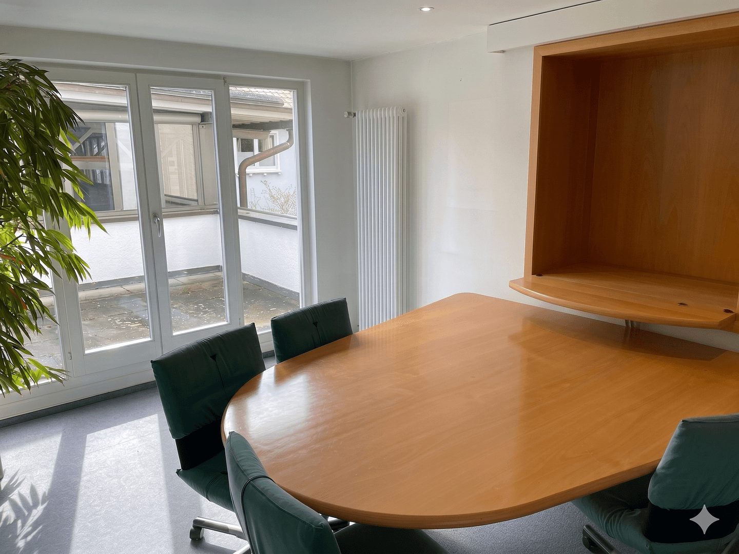 Prenájom kancelárie 530 m², Klingleweg 8, Meersburg, Bádensko-Wurttembersko Prenájom kancelárie 530 m², Klingleweg 8, Meersburg, Bádensko-Wurttembersko