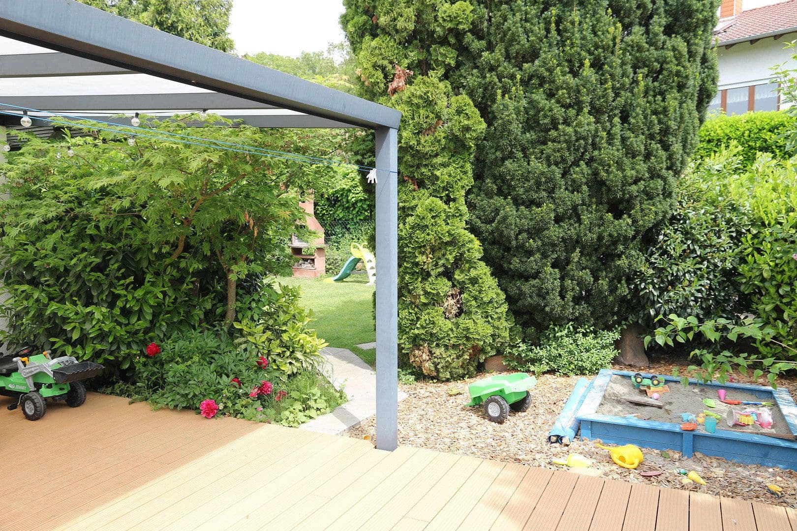 Predaj domu 217 m², pozemok 616 m², Teningen, Bádensko-Wurttembersko Predaj domu 217 m², pozemok 616 m², Teningen, Bádensko-Wurttembersko