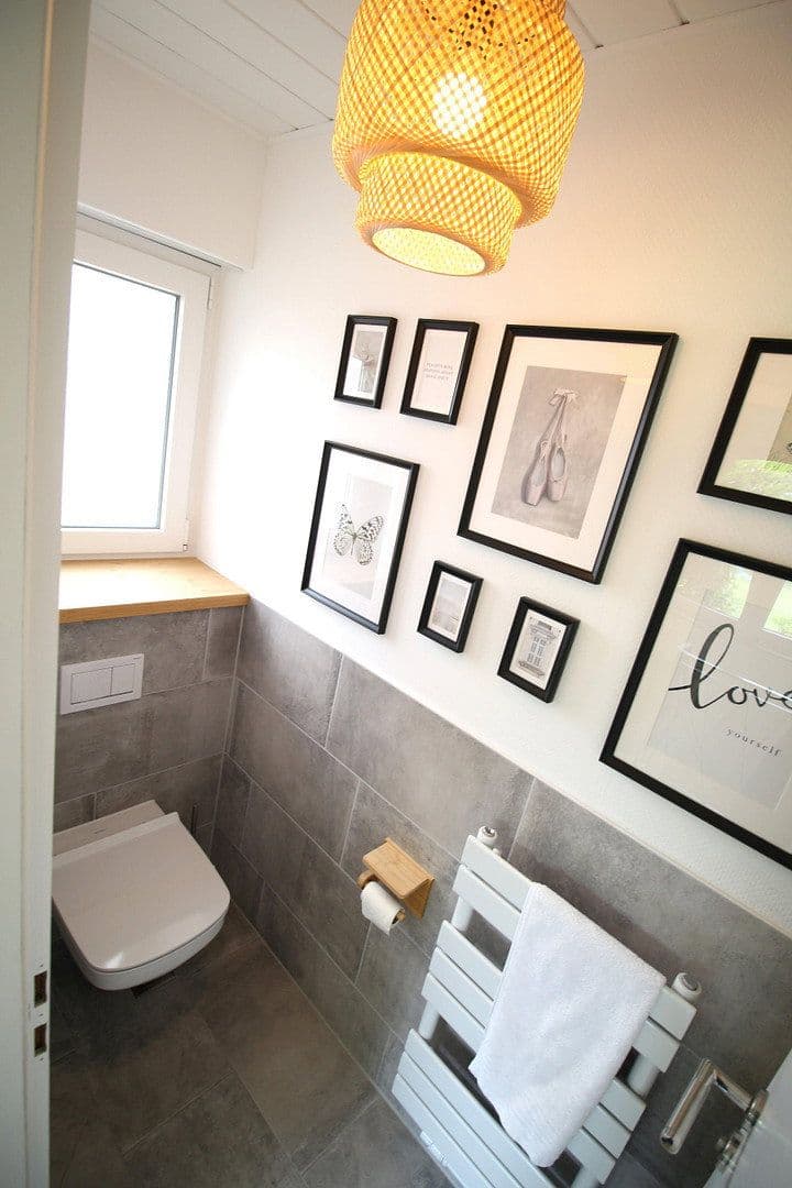 Predaj domu 217 m², pozemok 616 m², Teningen, Bádensko-Wurttembersko Predaj domu 217 m², pozemok 616 m², Teningen, Bádensko-Wurttembersko