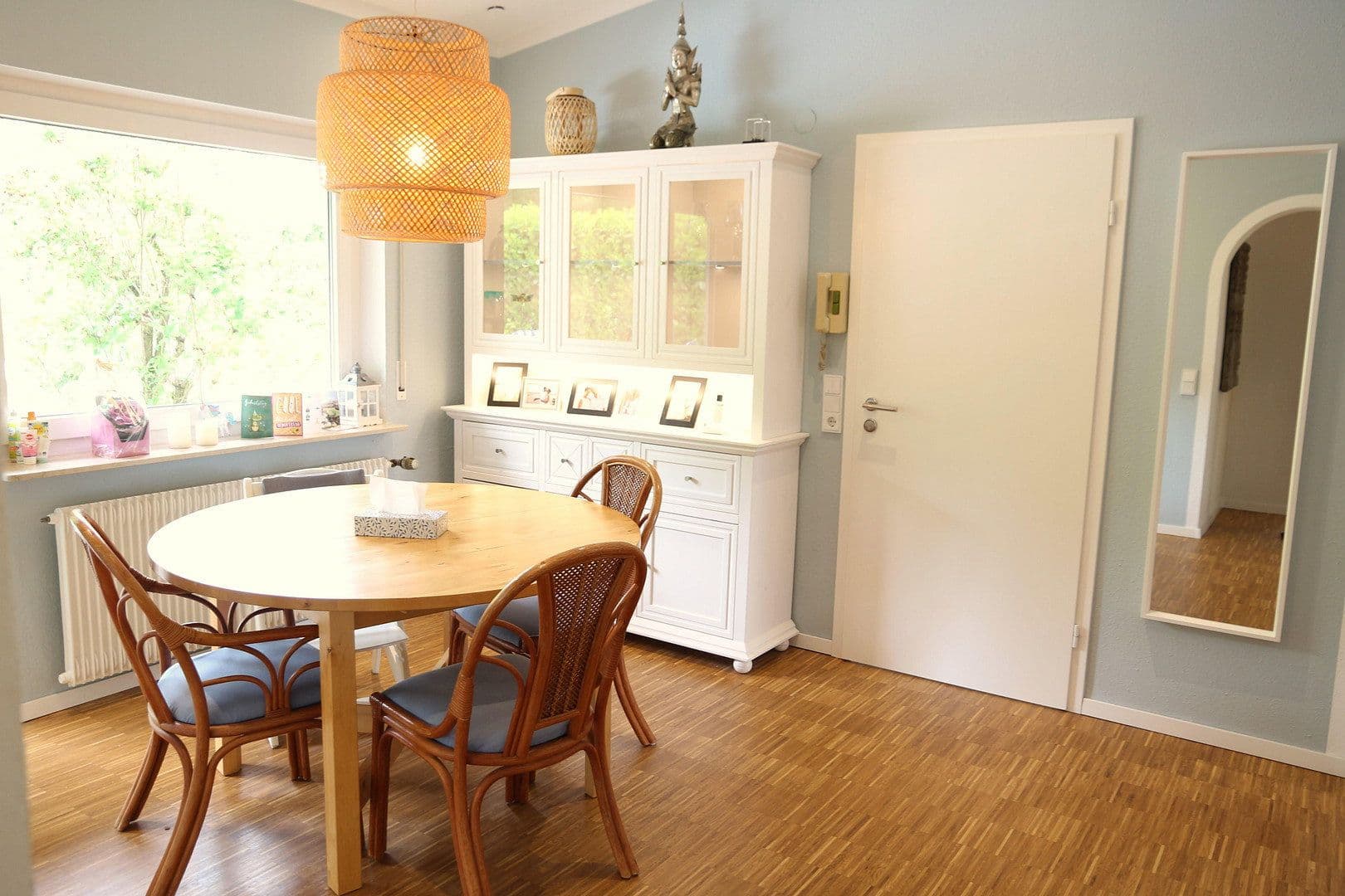 Predaj domu 217 m², pozemok 616 m², Teningen, Bádensko-Wurttembersko Predaj domu 217 m², pozemok 616 m², Teningen, Bádensko-Wurttembersko