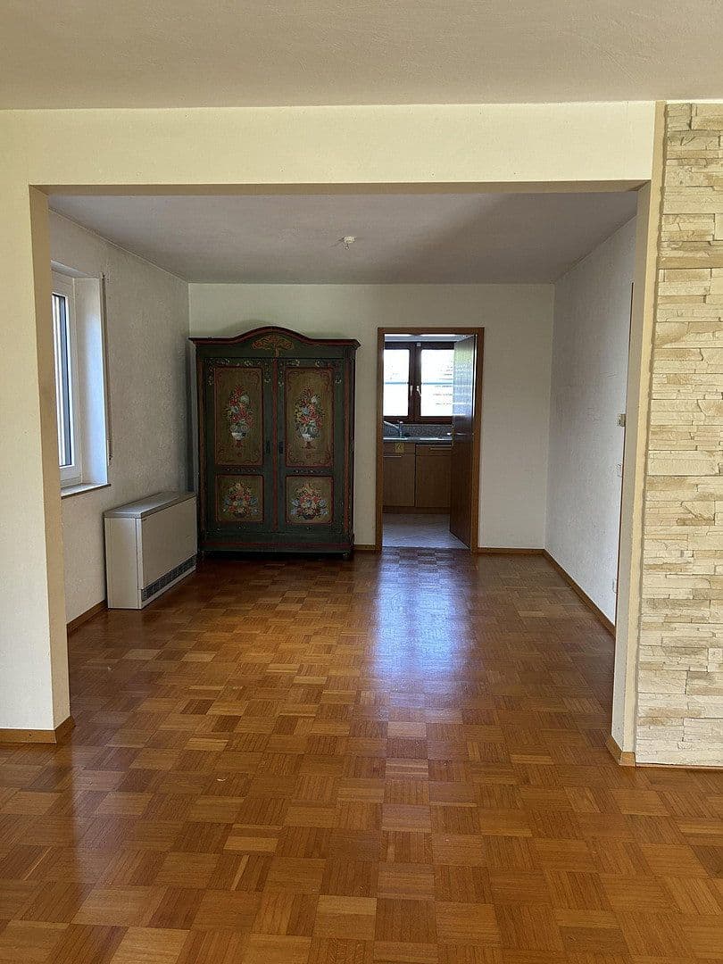 Predaj bytu 4-izbový 110 m², Goethestraße 10, Dettingen unter Teck, Bádensko-Wurttembersko Predaj bytu 4-izbový 110 m², Goethestraße 10, Dettingen unter Teck, Bádensko-Wurttembersko
