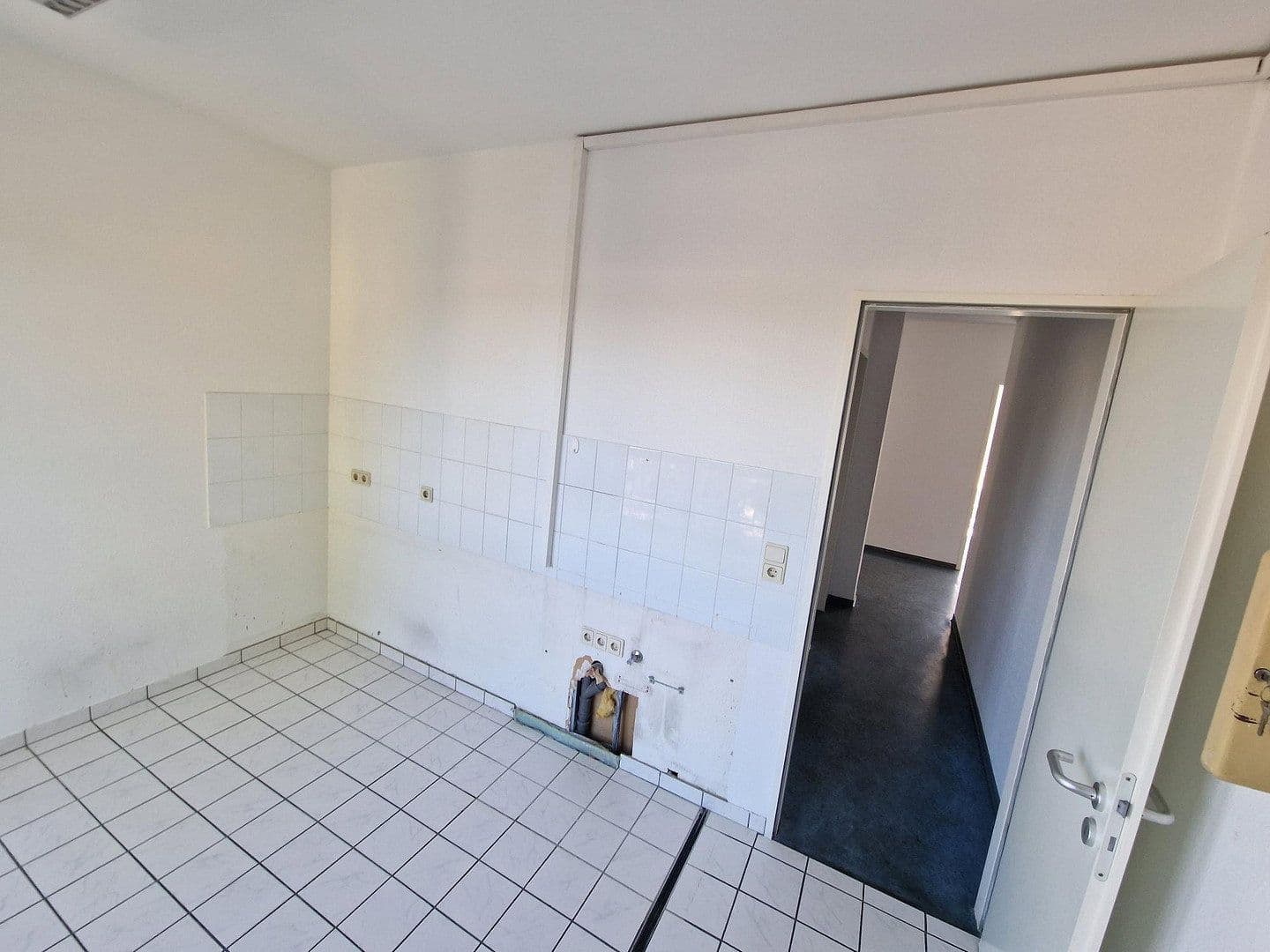 Prenájom kancelárie 327 m², Posthof 7, Eitorf, Severné Porýnie - Westfálsko Prenájom kancelárie 327 m², Posthof 7, Eitorf, Severné Porýnie - Westfálsko