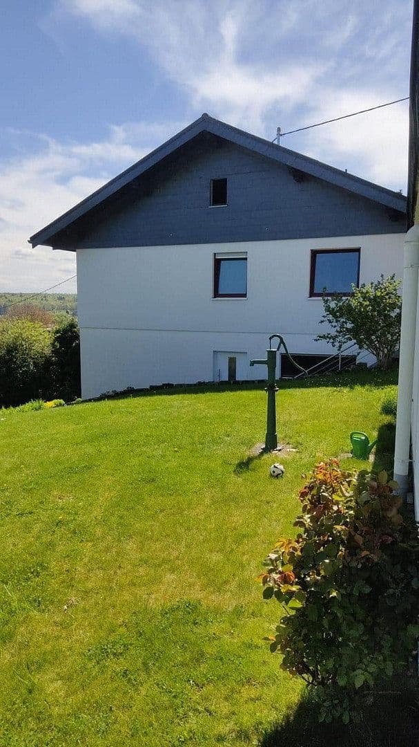 Predaj domu 190 m², pozemok 956 m², Welschneudorf, Porýnie-Falcko Predaj domu 190 m², pozemok 956 m², Welschneudorf, Porýnie-Falcko