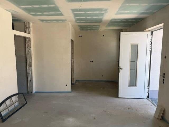 Prenájom bytu 2-izbový 64 m², Tremmener Straße 2a, Nauen, Brandenbursko Prenájom bytu 2-izbový 64 m², Tremmener Straße 2a, Nauen, Brandenbursko