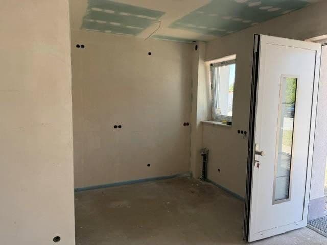 Prenájom bytu 2-izbový 64 m², Tremmener Straße 2a, Nauen, Brandenbursko Prenájom bytu 2-izbový 64 m², Tremmener Straße 2a, Nauen, Brandenbursko