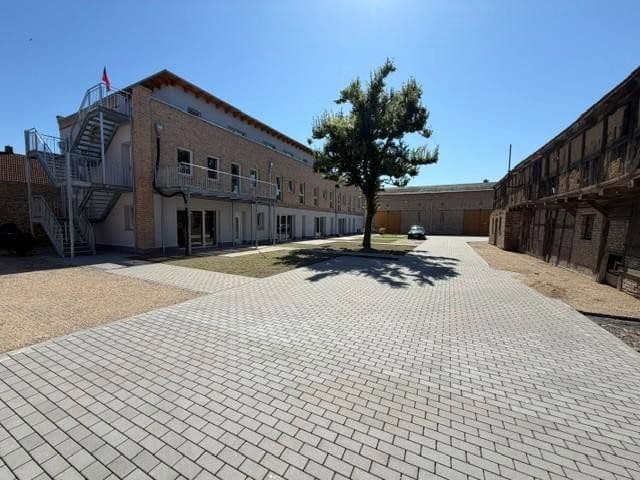 Prenájom bytu 2-izbový 64 m², Tremmener Straße 2a, Nauen, Brandenbursko Prenájom bytu 2-izbový 64 m², Tremmener Straße 2a, Nauen, Brandenbursko