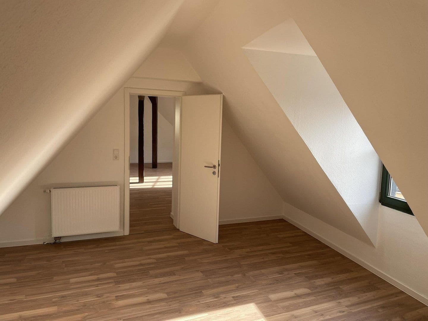 Predaj bytu 3-izbový 108 m², Rosmarinstraße 45, Oschatz, Sasko Predaj bytu 3-izbový 108 m², Rosmarinstraße 45, Oschatz, Sasko