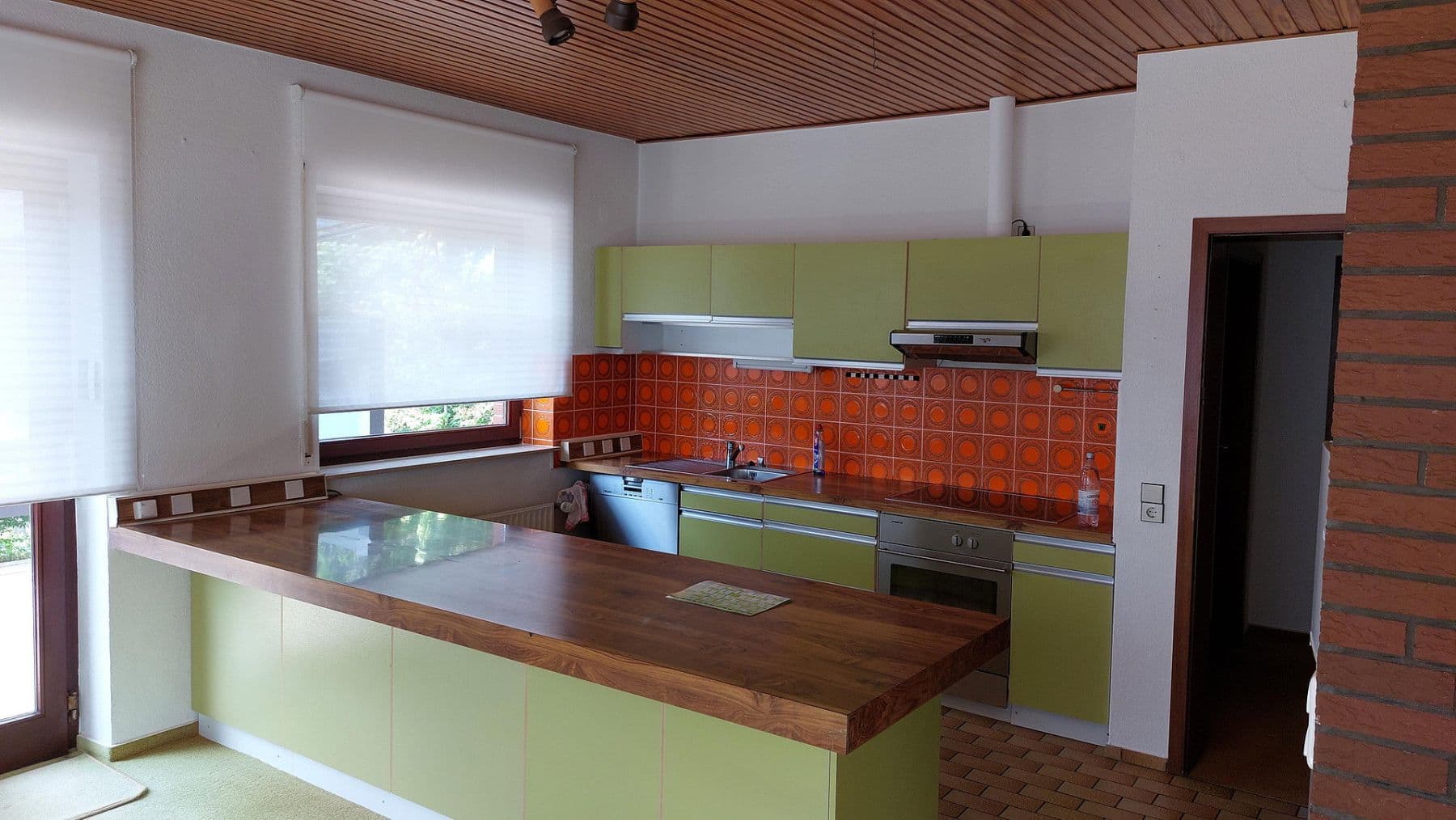 Predaj domu 140 m², pozemok 1.436 m², Jade, Dolné Sasko Predaj domu 140 m², pozemok 1.436 m², Jade, Dolné Sasko