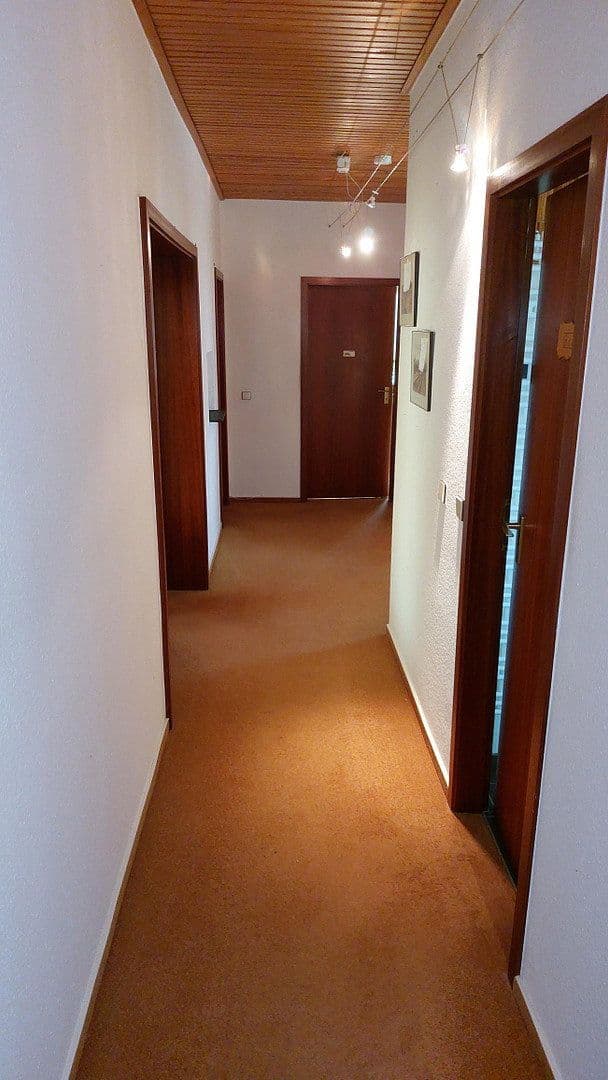 Predaj domu 140 m², pozemok 1.436 m², Jade, Dolné Sasko Predaj domu 140 m², pozemok 1.436 m², Jade, Dolné Sasko
