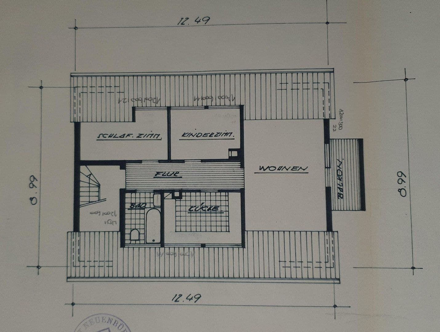 Predaj domu 260 m², pozemok 1.183 m², Häglesweg 14, Neuenbürg, Bádensko-Wurttembersko Predaj domu 260 m², pozemok 1.183 m², Häglesweg 14, Neuenbürg, Bádensko-Wurttembersko
