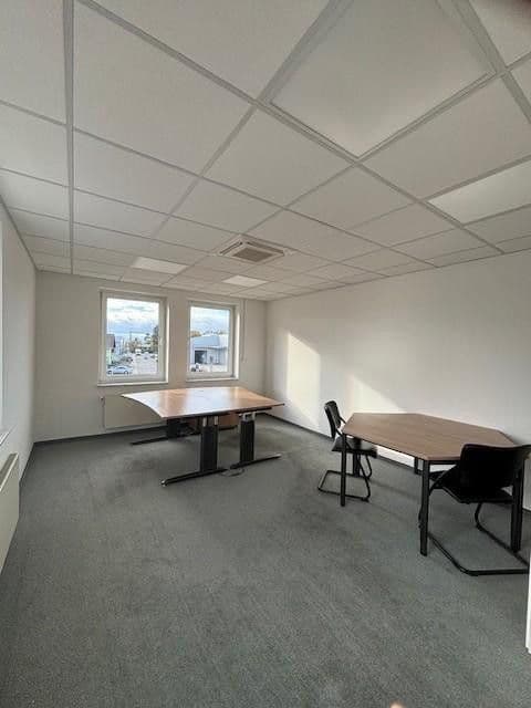 Prenájom kancelárie 450 m², Wilhelmstraße 78, Reilingen, Bádensko-Wurttembersko Prenájom kancelárie 450 m², Wilhelmstraße 78, Reilingen, Bádensko-Wurttembersko