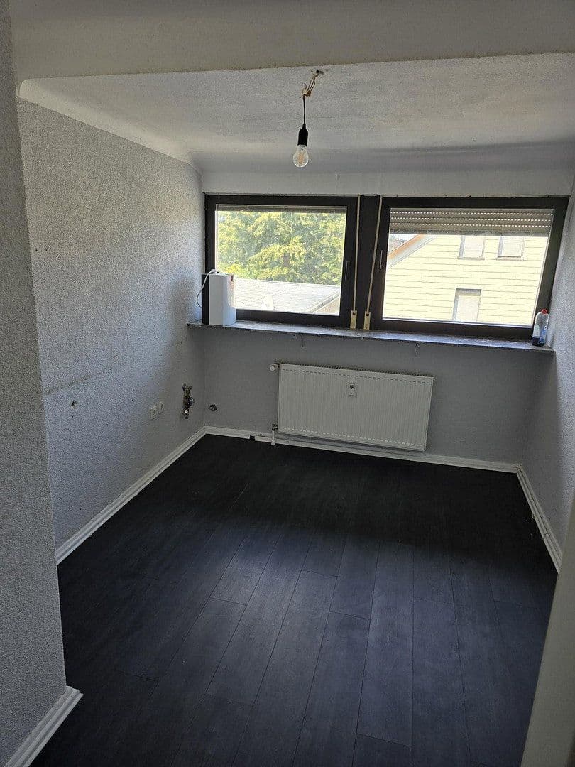 Predaj domu 268 m², pozemok 688 m², Kirkel, Sársko Predaj domu 268 m², pozemok 688 m², Kirkel, Sársko