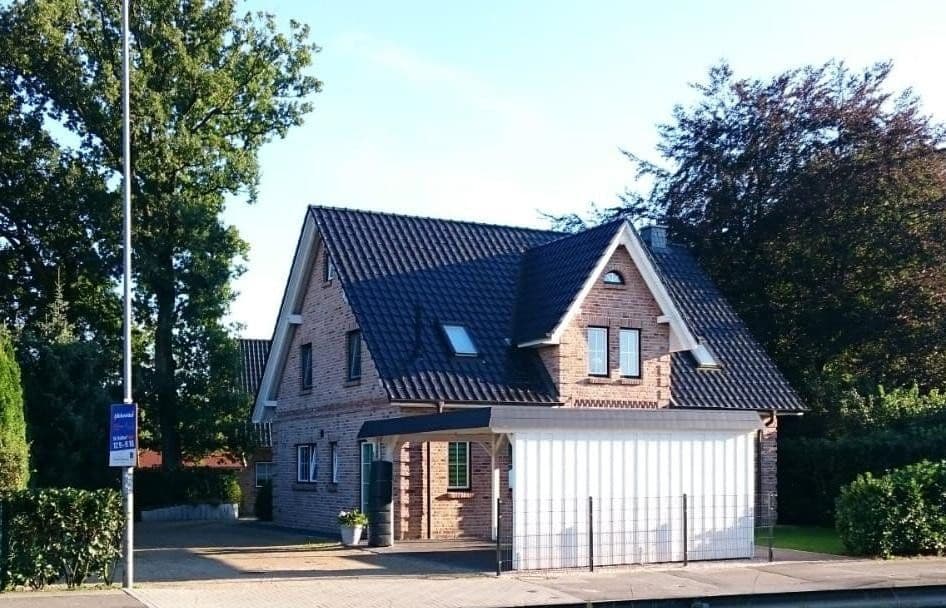 Predaj domu 166 m², pozemok 616 m², Quickborn, Šlezvicko-Holštajnsko Predaj domu 166 m², pozemok 616 m², Quickborn, Šlezvicko-Holštajnsko
