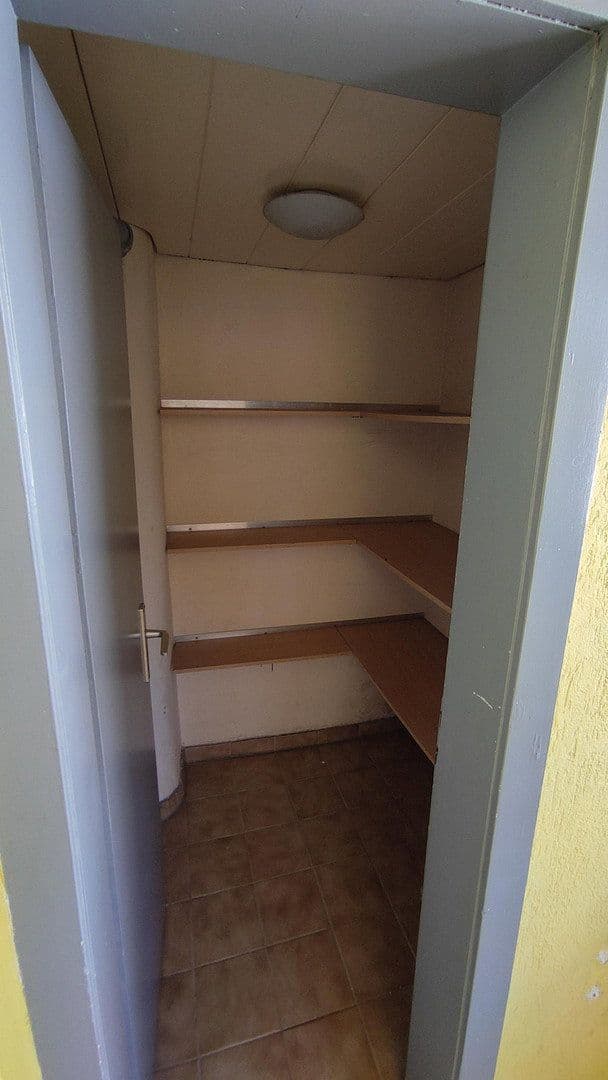Prenájom bytu 3-izbový 94 m², Hauptstrasse 30, Pleidelsheim, Bádensko-Wurttembersko Prenájom bytu 3-izbový 94 m², Hauptstrasse 30, Pleidelsheim, Bádensko-Wurttembersko