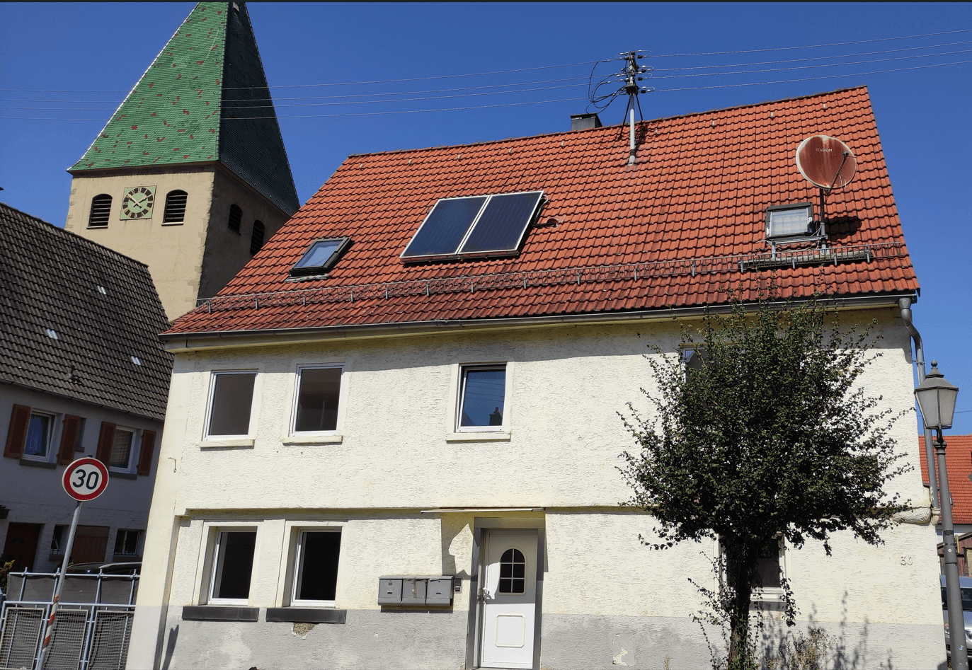 Prenájom bytu 3-izbový 94 m², Hauptstrasse 30, Pleidelsheim, Bádensko-Wurttembersko Prenájom bytu 3-izbový 94 m², Hauptstrasse 30, Pleidelsheim, Bádensko-Wurttembersko