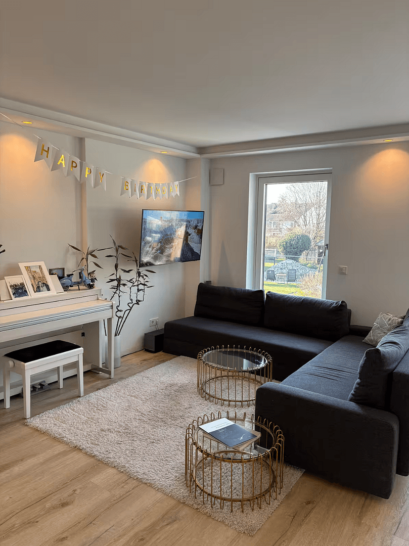 Prenájom bytu 2-izbový 65 m², Reismühlenstraße 4, München, Bavorsko Prenájom bytu 2-izbový 65 m², Reismühlenstraße 4, München, Bavorsko