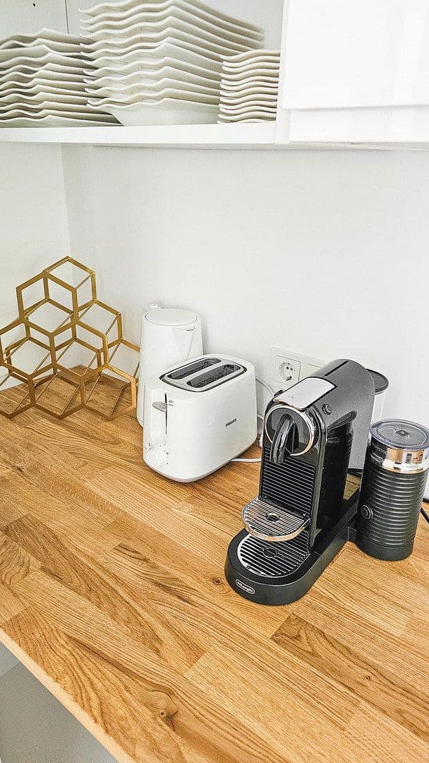 Prenájom bytu 2-izbový 65 m², Reismühlenstraße 4, München, Bavorsko Prenájom bytu 2-izbový 65 m², Reismühlenstraße 4, München, Bavorsko
