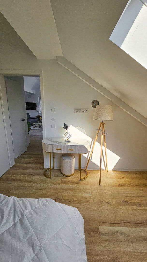 Prenájom bytu 2-izbový 76 m², Reismühlenstraße 4, München, Bavorsko Prenájom bytu 2-izbový 76 m², Reismühlenstraße 4, München, Bavorsko