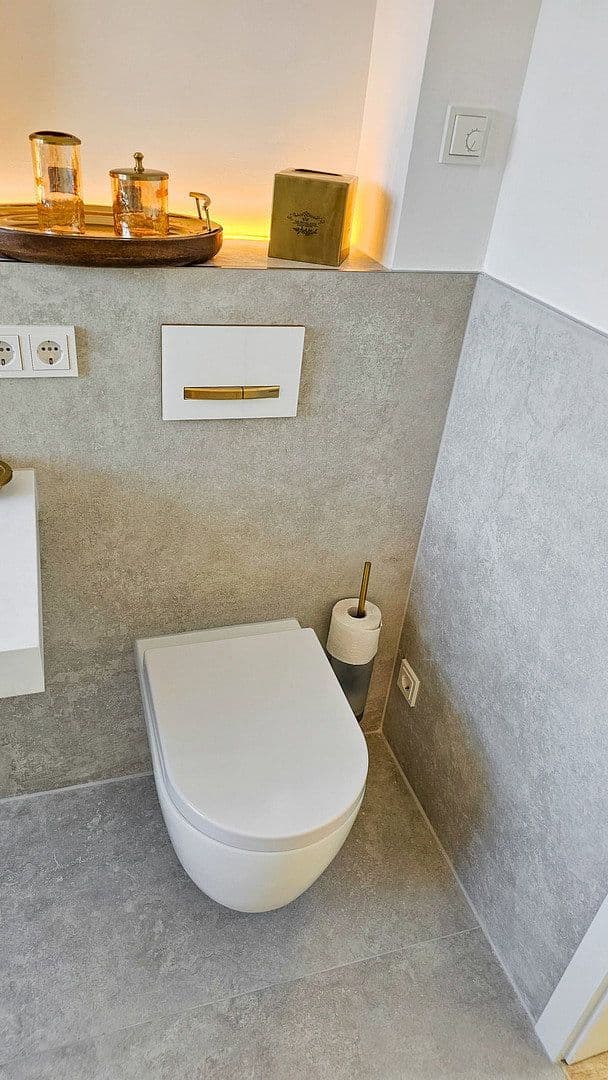 Prenájom bytu 2-izbový 76 m², Reismühlenstraße 4, München, Bavorsko Prenájom bytu 2-izbový 76 m², Reismühlenstraße 4, München, Bavorsko