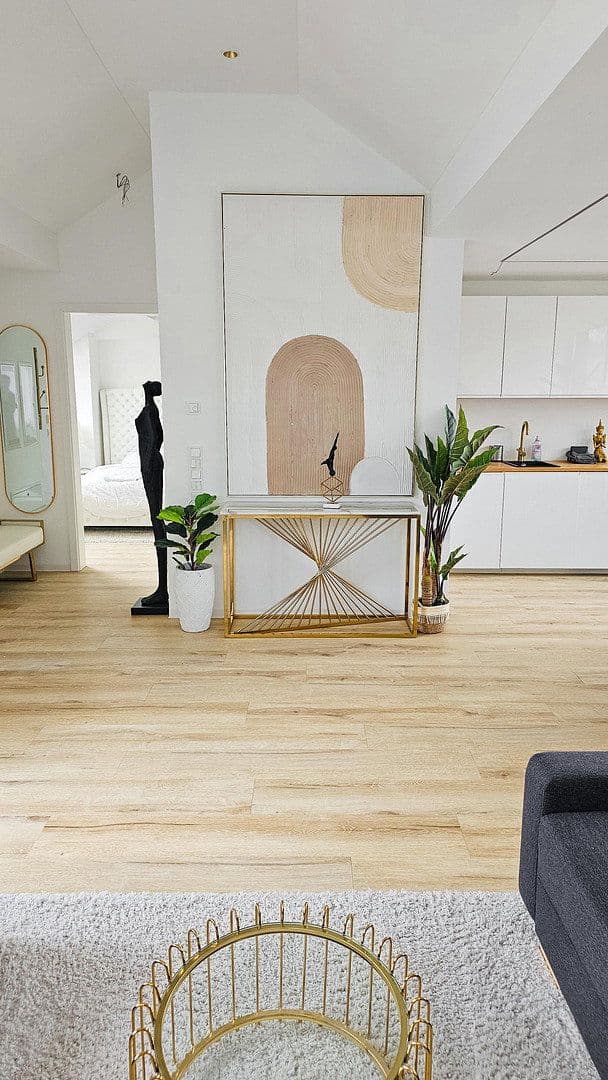 Prenájom bytu 2-izbový 76 m², Reismühlenstraße 4, München, Bavorsko Prenájom bytu 2-izbový 76 m², Reismühlenstraße 4, München, Bavorsko
