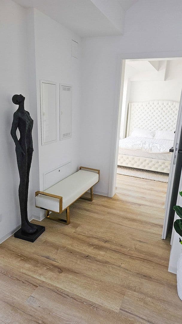 Prenájom bytu 2-izbový 76 m², Reismühlenstraße 4, München, Bavorsko Prenájom bytu 2-izbový 76 m², Reismühlenstraße 4, München, Bavorsko