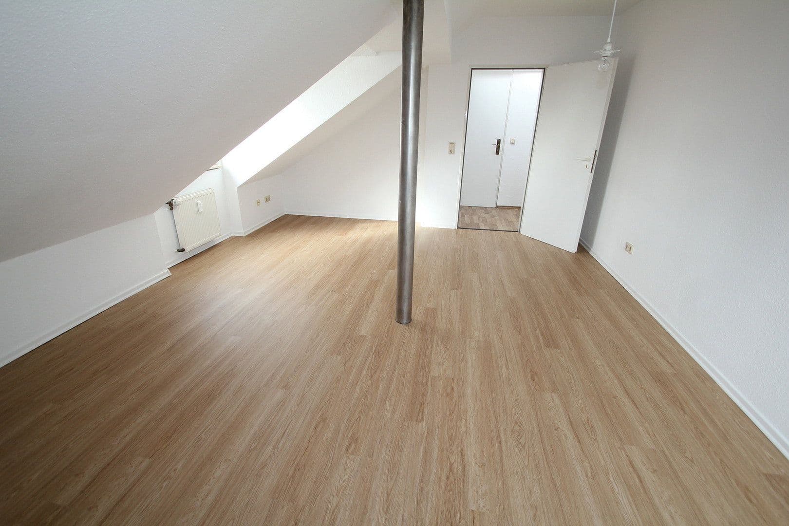 Prenájom bytu 2-izbový 52 m², Keplerstraße 24, Göttingen, Dolné Sasko Prenájom bytu 2-izbový 52 m², Keplerstraße 24, Göttingen, Dolné Sasko