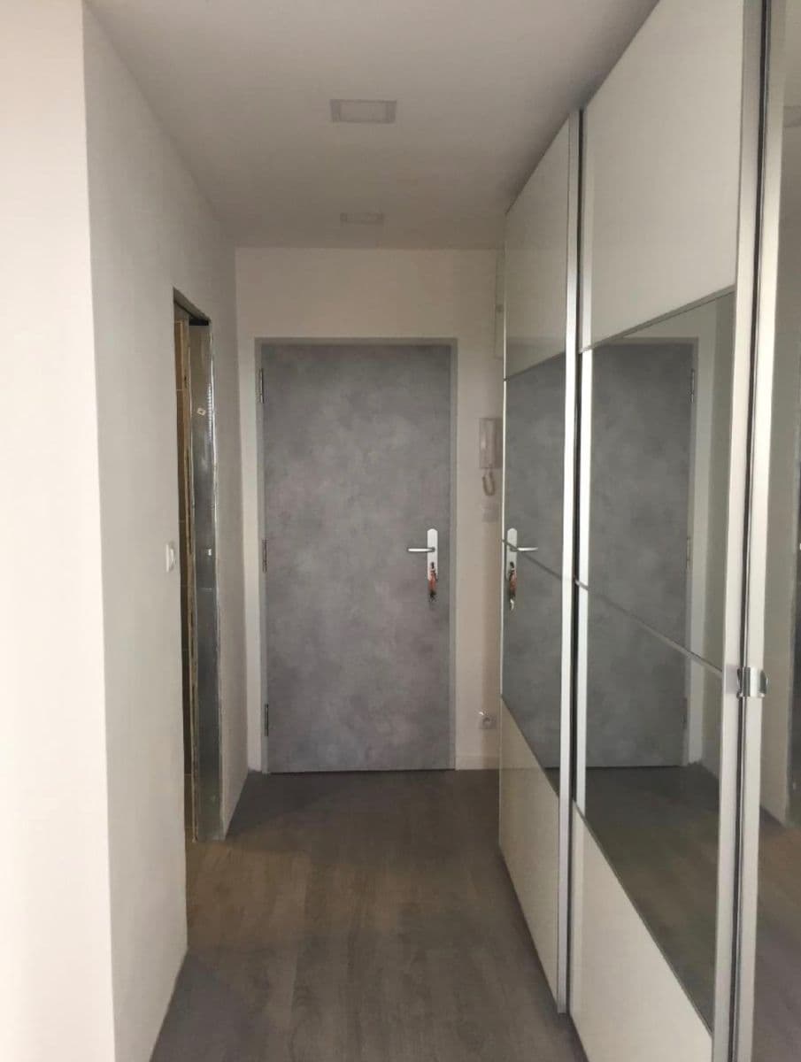 Predaj bytu 2-izbový 42 m², Prosecká, Praha, Praha Predaj bytu 2-izbový 42 m², Prosecká, Praha, Praha