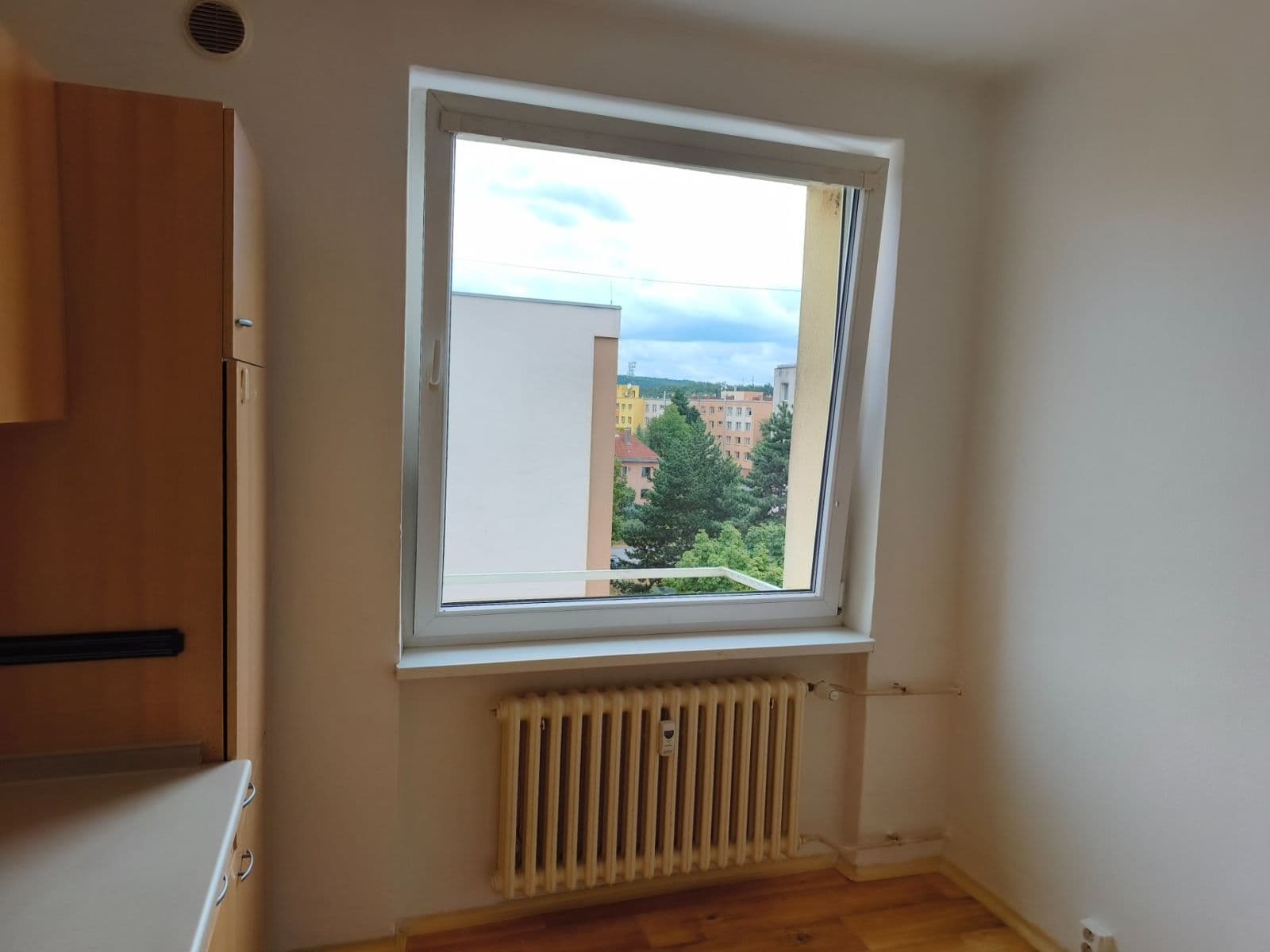 Prenájom bytu 1-izbový 41 m², Tunelářů, Praha, Praha Prenájom bytu 1-izbový 41 m², Tunelářů, Praha, Praha
