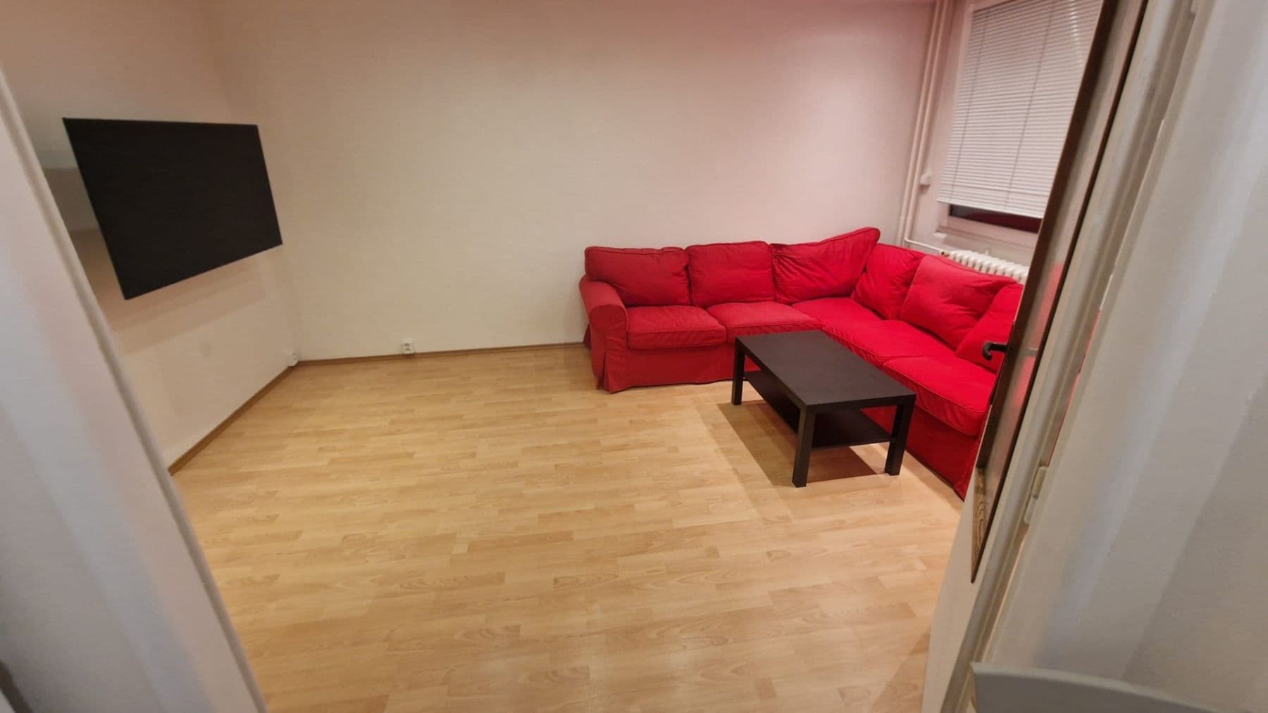 Prenájom bytu 3-izbový 64 m², Zdiměřická, Praha, Praha Prenájom bytu 3-izbový 64 m², Zdiměřická, Praha, Praha