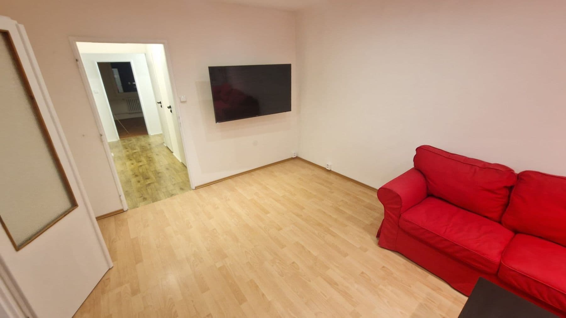 Prenájom bytu 3-izbový 64 m², Zdiměřická, Praha, Praha Prenájom bytu 3-izbový 64 m², Zdiměřická, Praha, Praha