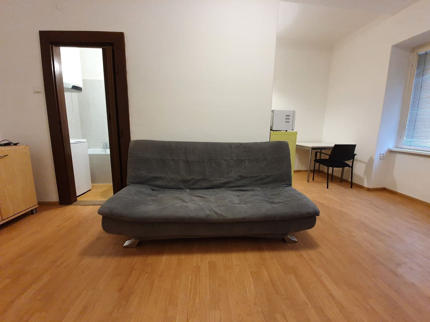 Prenájom bytu 1-izbový 29 m², Jičínská, Praha, Praha Prenájom bytu 1-izbový 29 m², Jičínská, Praha, Praha