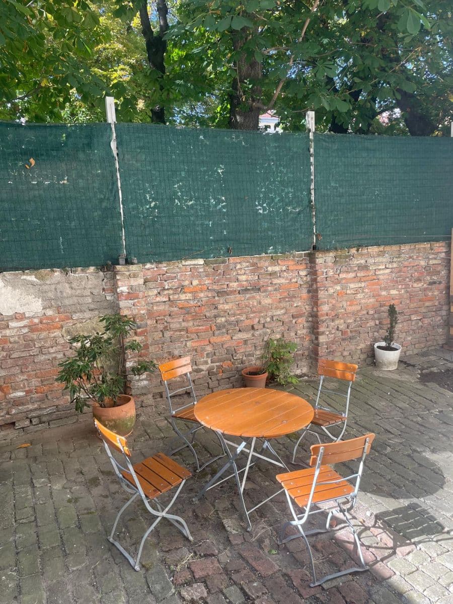 Prenájom bytu 1-izbový 30 m², Kubelíkova, Praha, Praha Prenájom bytu 1-izbový 30 m², Kubelíkova, Praha, Praha