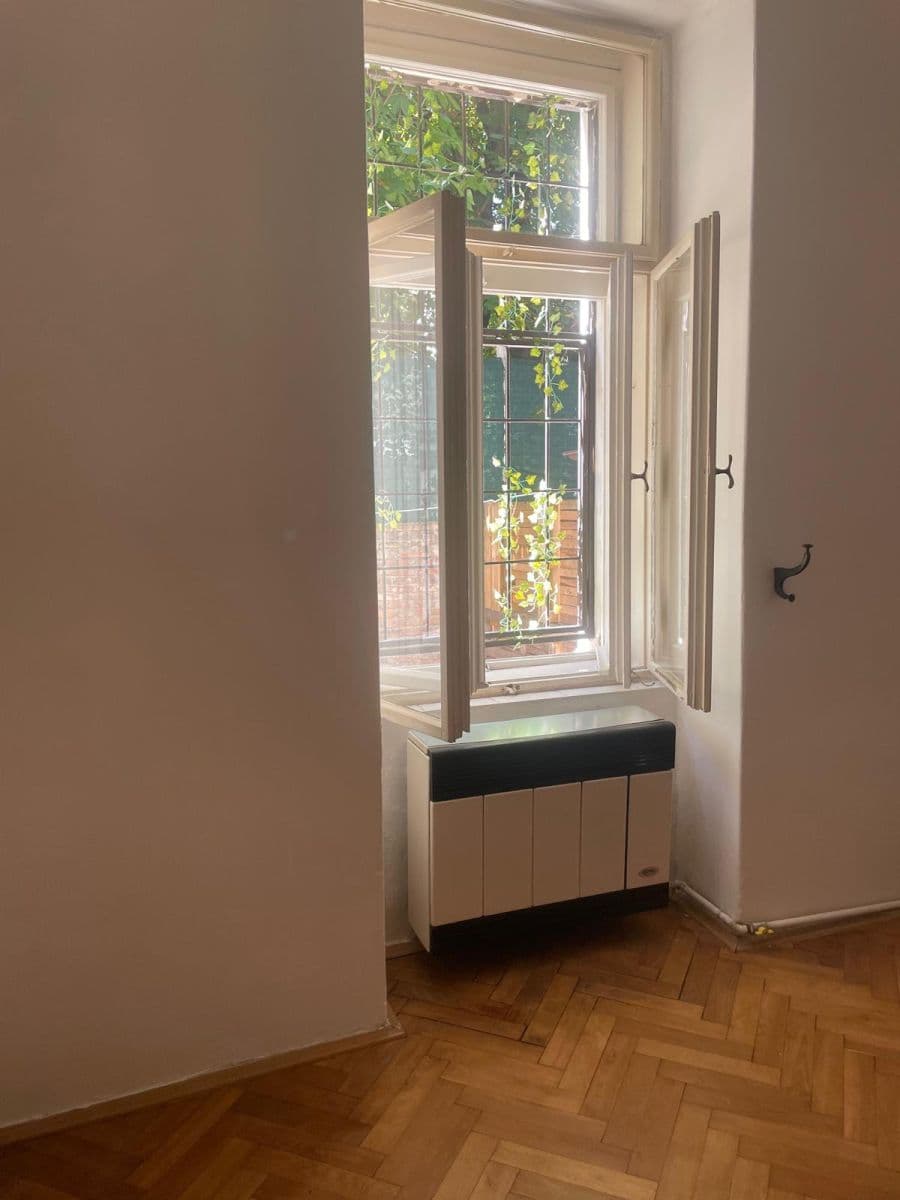 Prenájom bytu 1-izbový 30 m², Kubelíkova, Praha, Praha Prenájom bytu 1-izbový 30 m², Kubelíkova, Praha, Praha