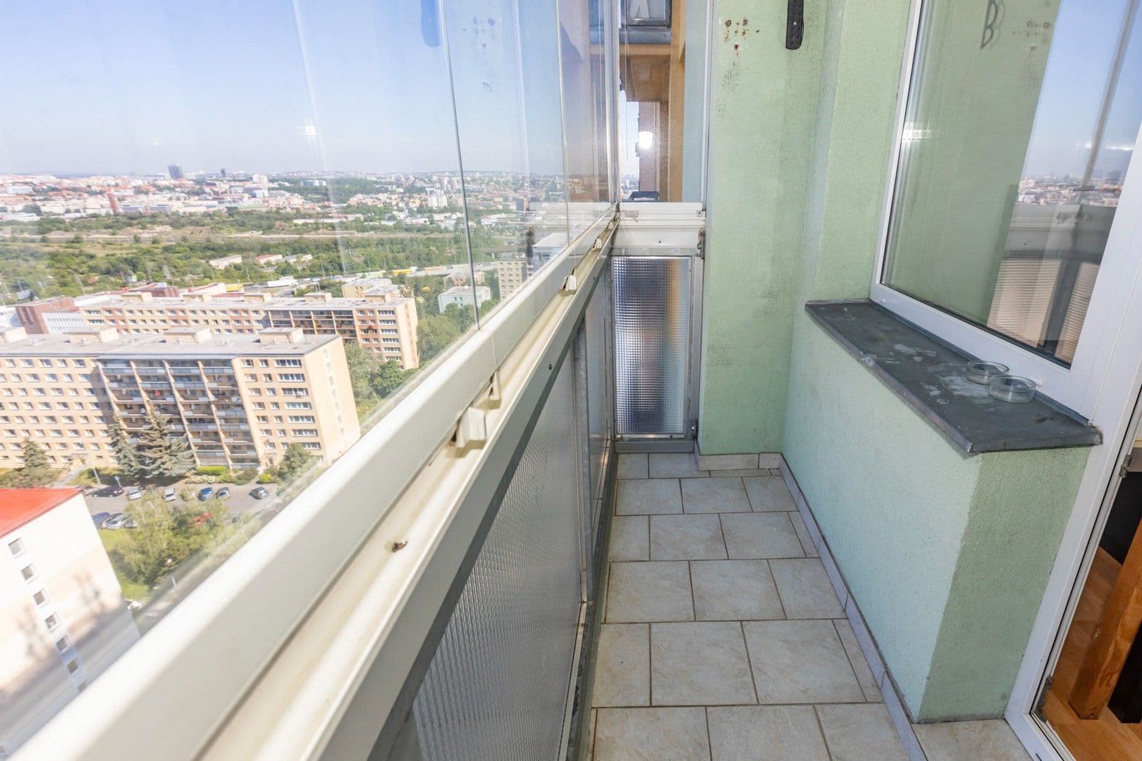 Prenájom bytu 2-izbový 32 m², Jabloňová, Praha, Praha Prenájom bytu 2-izbový 32 m², Jabloňová, Praha, Praha