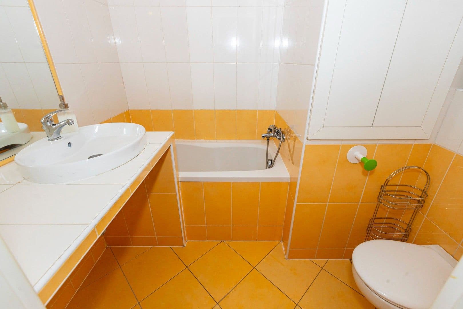 Prenájom bytu 2-izbový 32 m², Jabloňová, Praha, Praha Prenájom bytu 2-izbový 32 m², Jabloňová, Praha, Praha