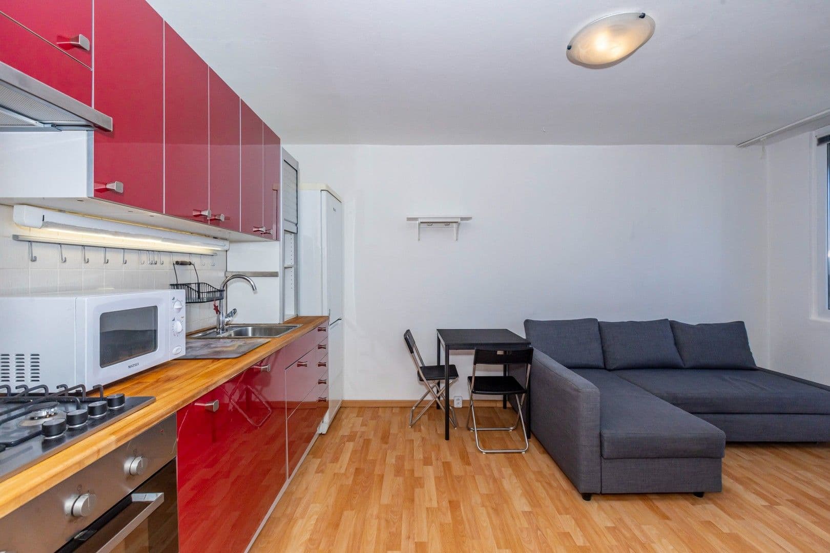 Prenájom bytu 2-izbový 32 m², Jabloňová, Praha, Praha Prenájom bytu 2-izbový 32 m², Jabloňová, Praha, Praha