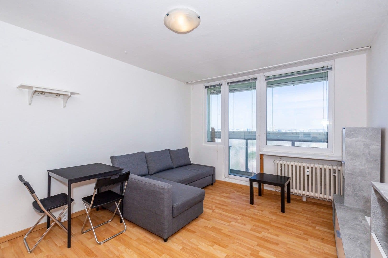 Prenájom bytu 2-izbový 32 m², Jabloňová, Praha, Praha Prenájom bytu 2-izbový 32 m², Jabloňová, Praha, Praha