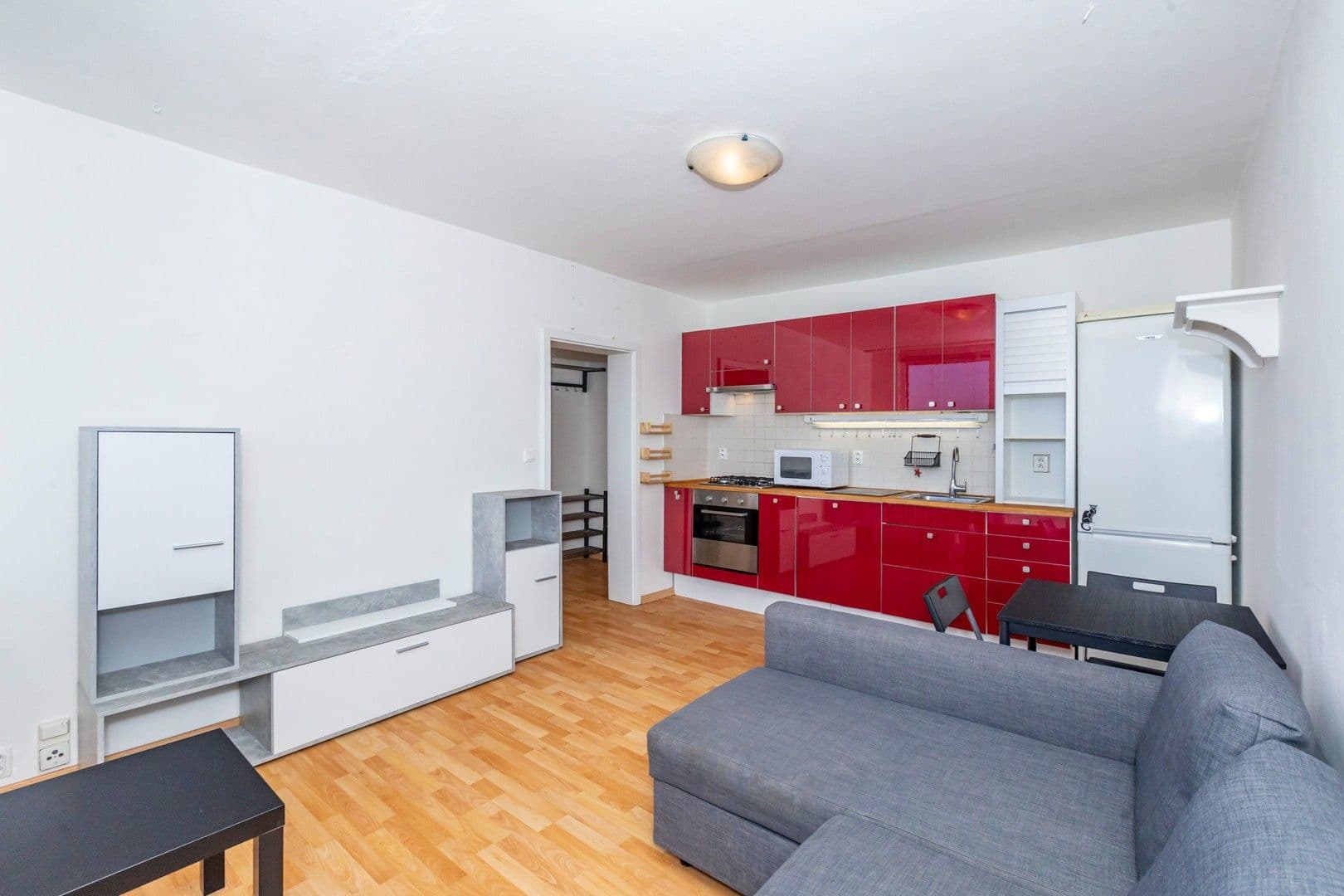 Prenájom bytu 2-izbový 32 m², Jabloňová, Praha, Praha Prenájom bytu 2-izbový 32 m², Jabloňová, Praha, Praha