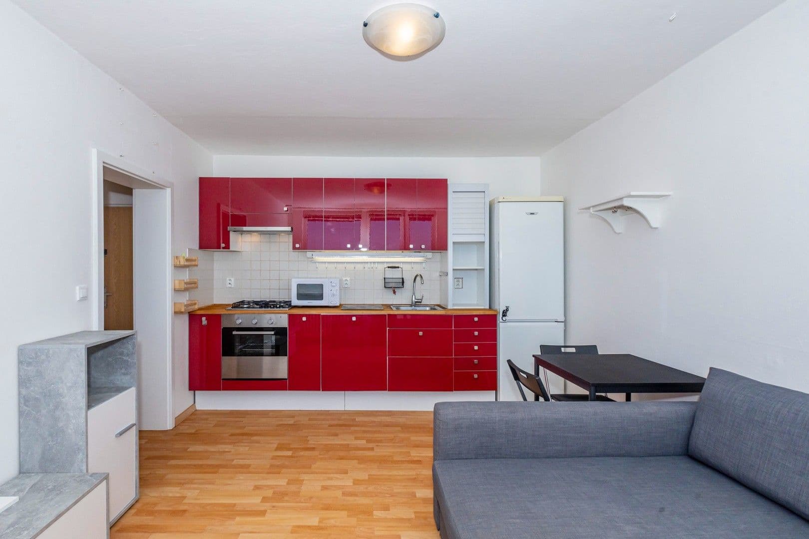 Prenájom bytu 2-izbový 32 m², Jabloňová, Praha, Praha Prenájom bytu 2-izbový 32 m², Jabloňová, Praha, Praha