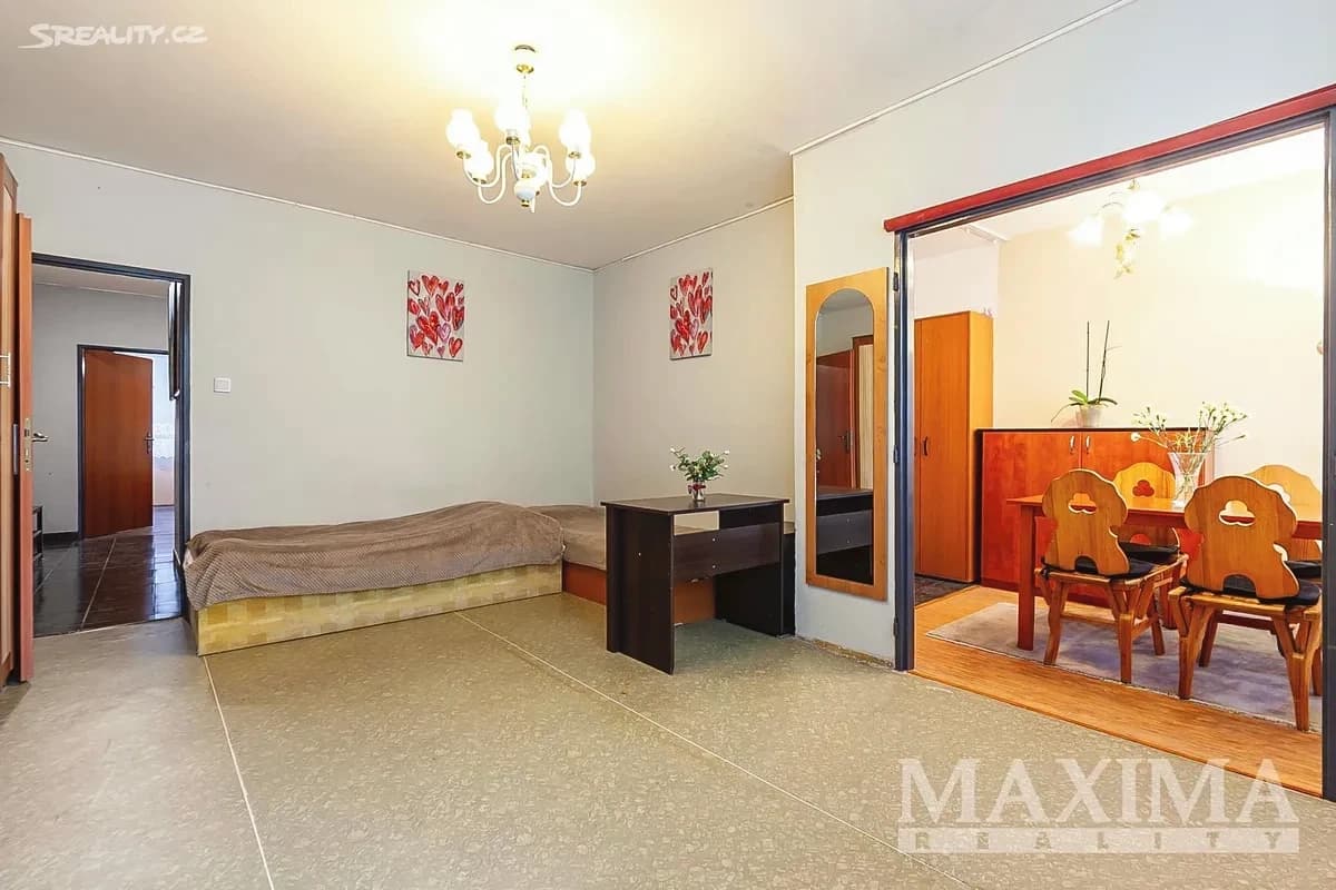 Prenájom bytu 3-izbový 72 m², Kytlická, Praha, Praha Prenájom bytu 3-izbový 72 m², Kytlická, Praha, Praha