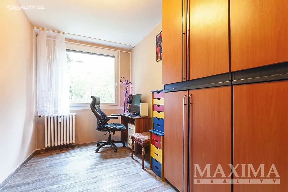 Prenájom bytu 3-izbový 72 m², Kytlická, Praha, Praha Prenájom bytu 3-izbový 72 m², Kytlická, Praha, Praha